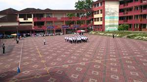 Form 4 students of smk taman universiti 2 who disobey rules of discipline. Smk Taman Universiti 1 St John Youtube