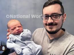 39635127-Daisha Farry 25 with her partner Adam Sutton 29 and their son Max  William Sutton who was born