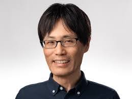 Daniel Fett's Instagram, Twitter & Facebook