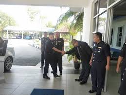 More images for felcra air hitam jempol » Majlis Serah Menyerah Balai Polis Ayer Hitam Jempol Facebook