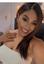 Janelle Costa's Instagram, Twitter & Facebook