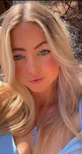 Haley Phelps's Instagram, Twitter & Facebook