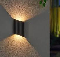 Aluminum Curve Wall Washer Sconce Minimalist 2-Light Black LED Wall Mounted  Lighting for Doorway - Clearhalo