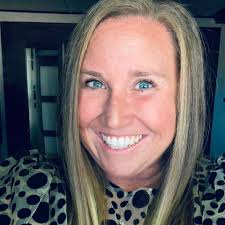 Dye-free mascara recommendations? 🤔