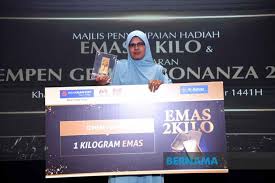 Последние твиты от bank rakyat (@mybankrakyat). Bernama School Clerk Wins Bank Rakyat S Gold Campaign