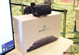 Htc vive fiyatları, htc vive modelleri ve htc vive çeşitleri burada! Htc Vive And Vive Pro Virtual Reality Headsets Now Officially In Malaysia Price Starts At Rm 2999 Lowyat Net