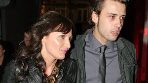 At first, jusis recorded r&b music, which evolved into electronic dance style in later. Reni Jusis And Tomek Makowiecki Are Already Divorced The Spokesman Of The Court Confirmed It Ended With A Hearing
