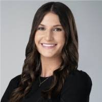 Vicky Dickinson's Instagram, Twitter & Facebook