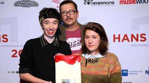6 years ago6 years ago. Deichkind Und Frauenpower Beim Musikpreis Hans Musik