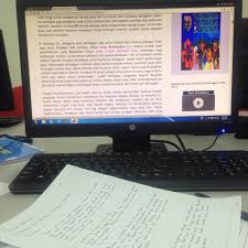 Terdapat desktop yang murah di bawah rm1000, untuk gaming, home use, editing seperti photoshop, video editing, recording, dan kegunaan. Photos At Kolej Felcra Berhad College Academic Building