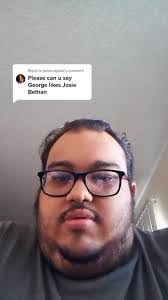 Josie Tracy's Instagram, Twitter & Facebook