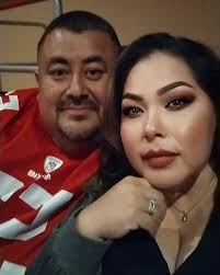 Stephanie Munoz and Ruben Casares's Wedding Website