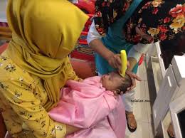 Kemudian panjang lehernya, karena itu untuk menentukan panjang. Pengalaman Mencukur Rambut Bayi Di Mommy And Me Baby Spa Ratutips
