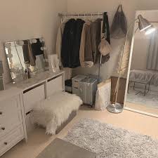 Snmkcglxw Adli Kullanicinin Ev Dekoru Panosundaki Pin 2020 Yatak Odasi Tasarimlari Yatak Odasi Ic Mekan Hayallerdeki Odalar