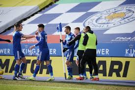 تعادل فريق ليفربول مع مضيفه ليستر سيتي بدون أهداف بالشوط الأول في المباراة التي تجمع الفريقين ظهر اليوم، السبت، ضمن منافسات الجولة الـ 24 علي ملعب كينج باور. Rdemisidmdj6um