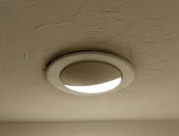 How To Remove Fix Recessed Light Trim Home Improvement Stack Exchange