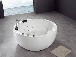 Massagedüsen werden von hand gesetzt und die. Freistehender 2 Personen Whirlpool Nowra Badewanne Whirlwanne Wohnwelten24h Wohnwelten24h