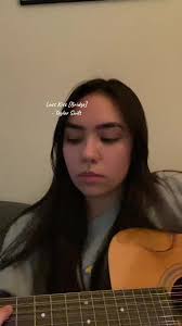 Taylor Swift Playing A 12 String Guitar Junior H