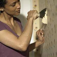 How To Remove Even The Most Difficult Wallpaper Ehow Removing Old Wallpaper Remove Wallpaper Glue Removable Wallpaper