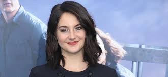 Meet her new boo and fiancé, aaron rodgers. Shailene Woodley Actress Ethnicity Net Worth Boyfriend Feminist Bio Gossipy