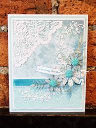 With a sleek white and grey colour scheme and the sizzix logo embossed on the handle. Chantilly Flourish And Lacy Marguerite Topper Dies Visit Tatteredlace Co Uk For Available Vintage Cards Handmade Embossed Cards Beautiful Handmade Cards