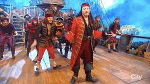 What You Missed If You Didn T Watch Peter Pan Live Peter Pan Pirate Movies Christopher Walken