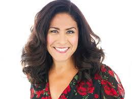 Candace Hare's Instagram, Twitter & Facebook