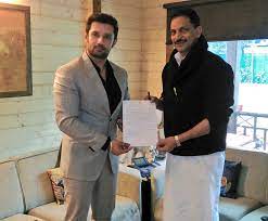 He starred opposite kangana ranaut in a hindi movie miley naa miley hum (2011). Rajiv Pratap Rudy Pa Twitter Chirag Paswan Mp Ls Submitting A Memorandum For Opening Skill Centre At Jamui Bihar His Parliament Constituency Https T Co Pcudmv9drd