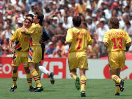 Potrivit marca, absenţele lui carlos tevez şi esteban cambiasso ar fi sinonime cu neparticiparea acestora la truneul final al cupei mondiale din brazilia. Golden Goal Ilie Dumitrescu For Romania V Argentina 1994 Romania The Guardian