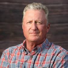 Brad Buchanan's Instagram, Twitter & Facebook