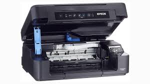 It measures 16.7 x32.4x 18.1 inches when printing, so it will require a good piece of tabletop property. Epson Expression Xp 2100 Im Test Was Taugt Der 80 Euro Drucker Computer Bild