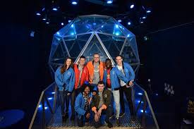 Medieval zone physical challenge | the crystal maze first episode. The Crystal Dome Photo The Crystal Maze Live Experience London Tripadvisor