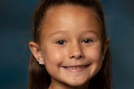 7-årige Olivia blev dræbt af rottweiler: Nu er bedsteforældrene anklaget  for mord