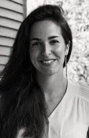 Elizabeth Weston's Instagram, Twitter & Facebook