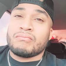 Michael Beasley took his knee and soul. 👀🔥