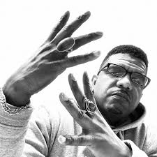 Billy Ray Cyrus dedicates his BET Hip-Hop Award to Nipsey Hussle.