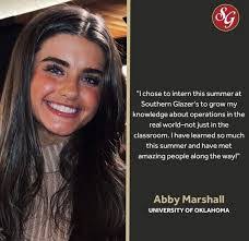 Abby Marshall's Instagram, Twitter & Facebook