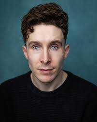 Larry Dean's Instagram, Twitter & Facebook