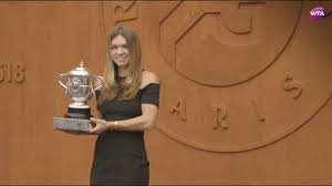 After winning the 13th roland garros crown, rafael nadal on monday shared a 'nice picture' with the trophy. Simona Halep Roland Garros 2018 Trophy Photoshoot Youtube