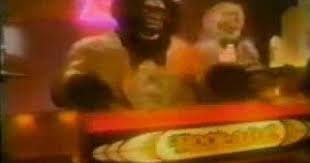 Sigh I Loved Showbiz Pizza Place As A Kid Now All There Is Is Chucky Cheese And It S All Ball Pit And Coin E Showbiz Pizza Pizza Place Chuck E Cheese