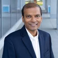 Angelo Wade's Instagram, Twitter & Facebook