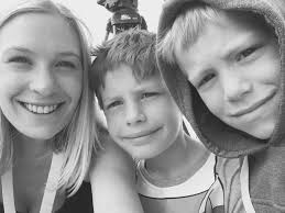 Vicky marks (@Vickymarks15)