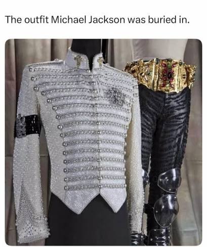 What Was The Last Clothing He Was Wearing Before His Death Michael Jackson  | TikTok