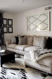 We are here to get you well, avoiding unnecessary stuff should be the main focus while decorating or redecorating a small living room. 65 Awesome Apartment Living Room Decorating Ideas On A Budget