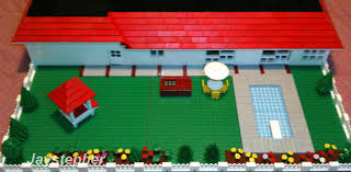 May 8, 2019october 25, 2019 by alannah. Lego Ideas Three Bed Two Bath Suburban Home With Two Car Garage