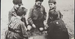 Lodz knows the transformative power of a lick of paint and a little imagination. Wielka Szpera In The Lodz Ghetto Articles Wielka Szpera In The Lodz Ghetto Zydowski Instytut Historyczny