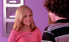 Jamie lynn marie spears (born april 4, 1991) is an american actress and singer. Jamie Lynn Spears Invites Fans To See Her World In A Zoey 101 Reunion Mxdwn Television