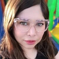 20+ perfiles de «Erika Ferrer»