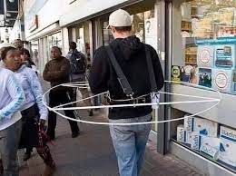 Hal ini jadi sorotan netizen, beberapa meme pun bermunculan. 6 Meme Lucu Karantina Di Rumah Karena Virus Corona Yang Bikin Senyum