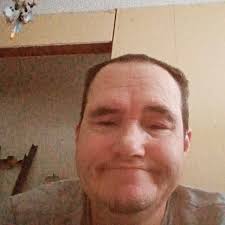 私は完全にフラットなのはわかっているけど、天然のAカップもかわいいよね? 🙈